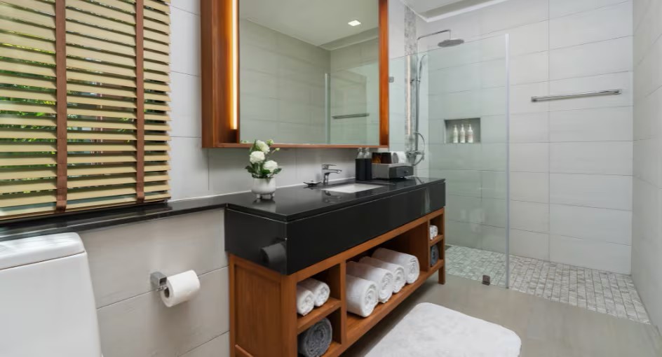 Avani Ao Nang Cliff Krabi Guest Room Avani Villa Bathroom 944X510