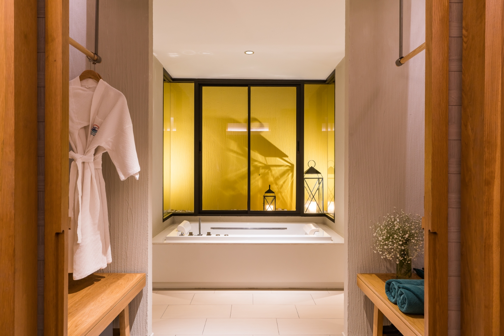 Paradise Beachfront Villa (9)