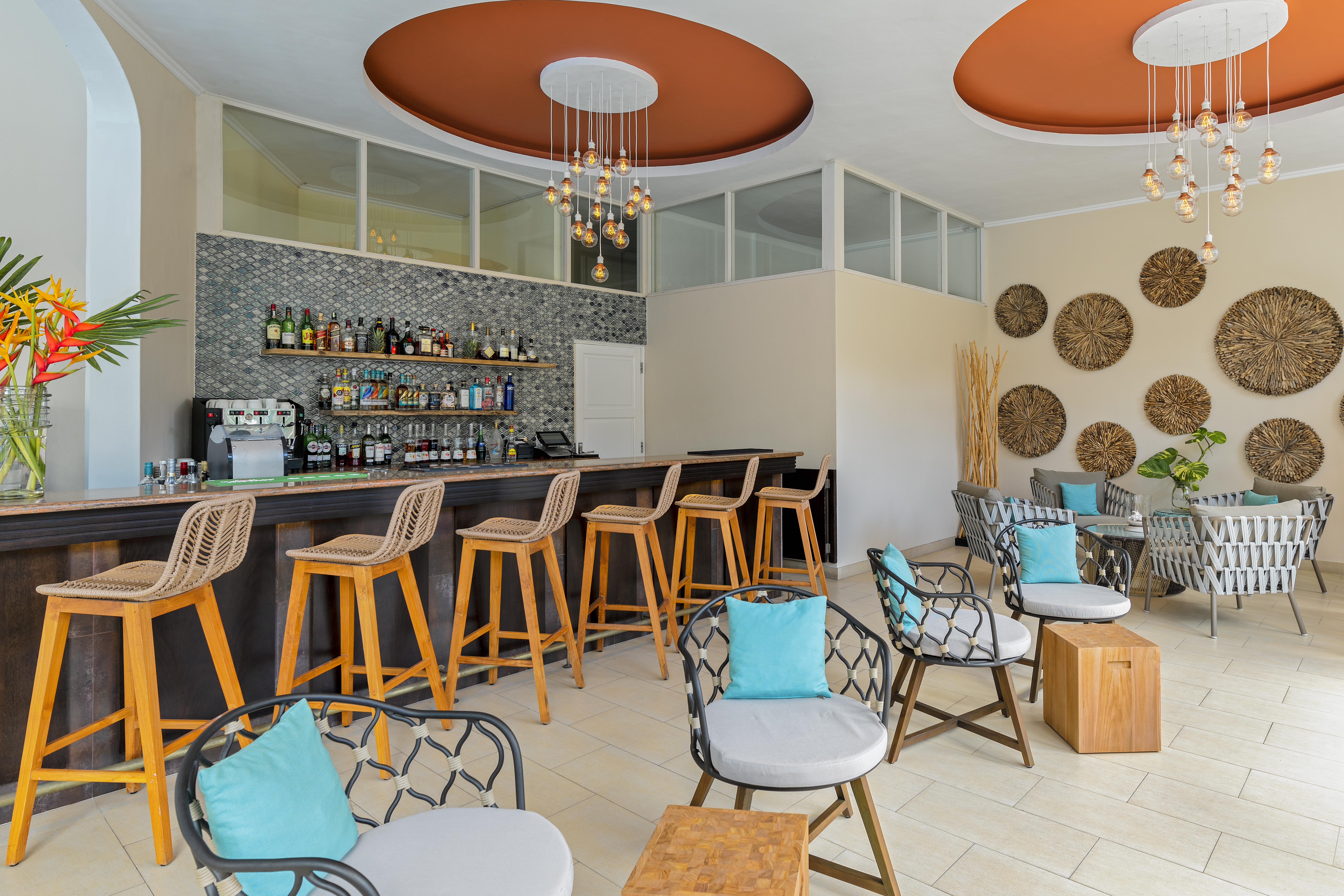 Masonstravel Hotellarchipel Bar Ton Francis 3