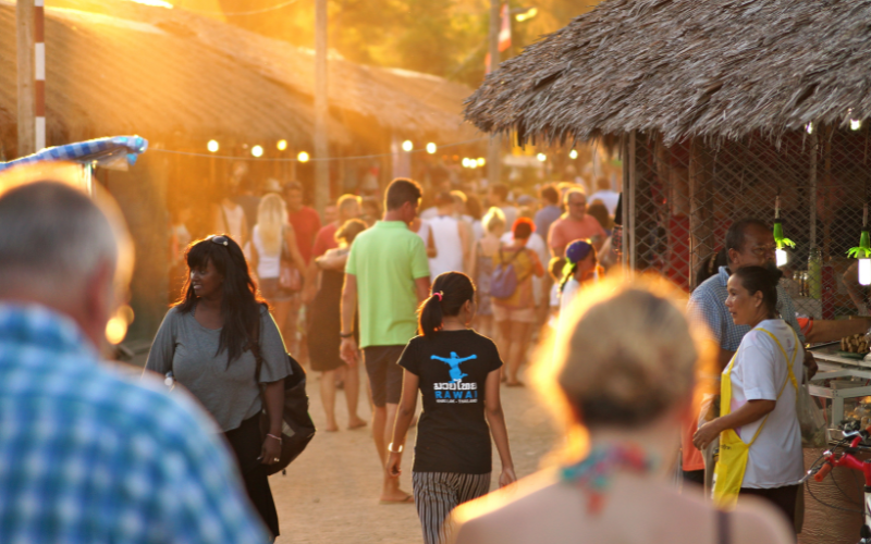 Stemning Ved Surin Beach Phuket Thailand