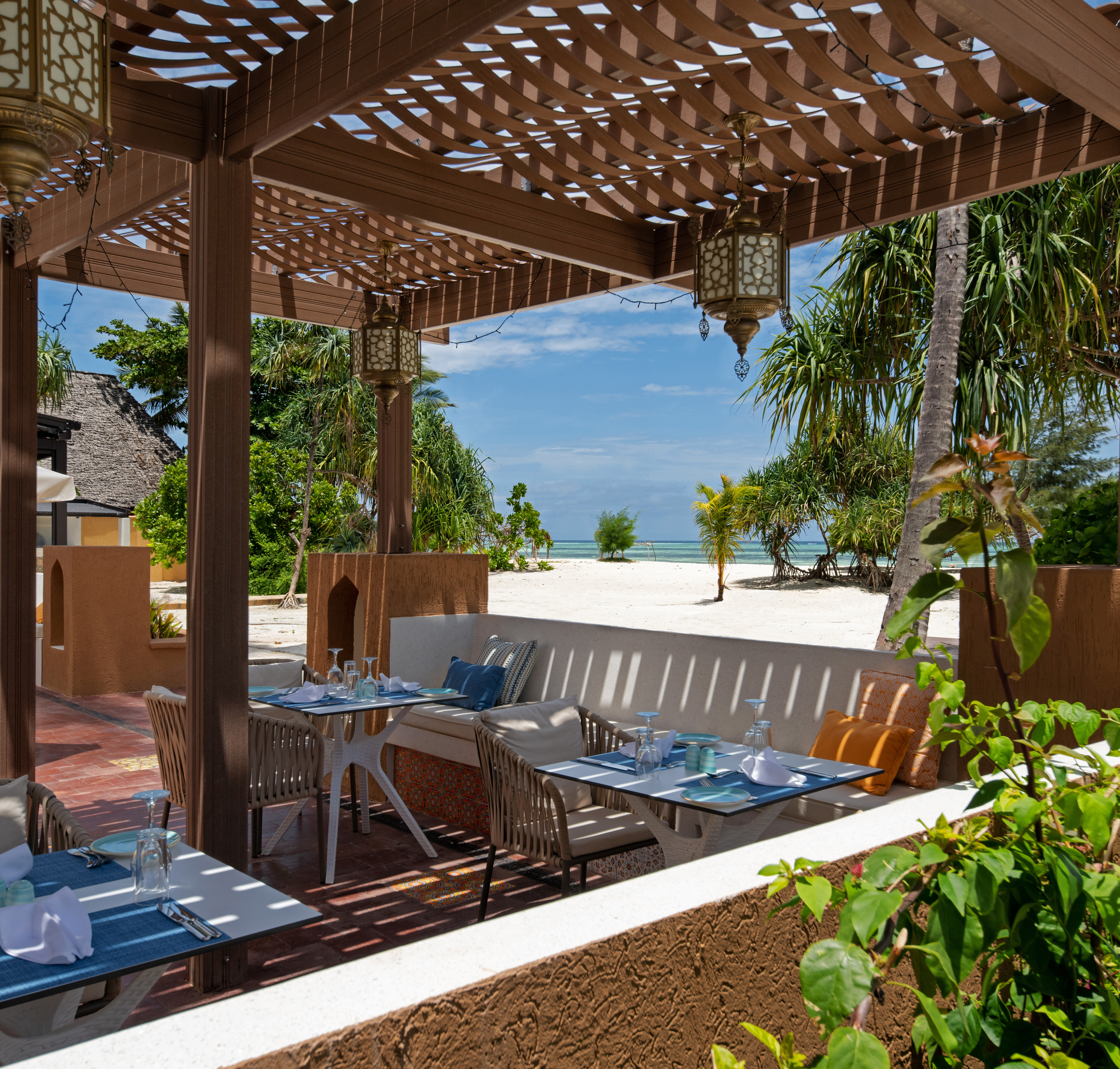 11555 AMP 7290 5534X5282