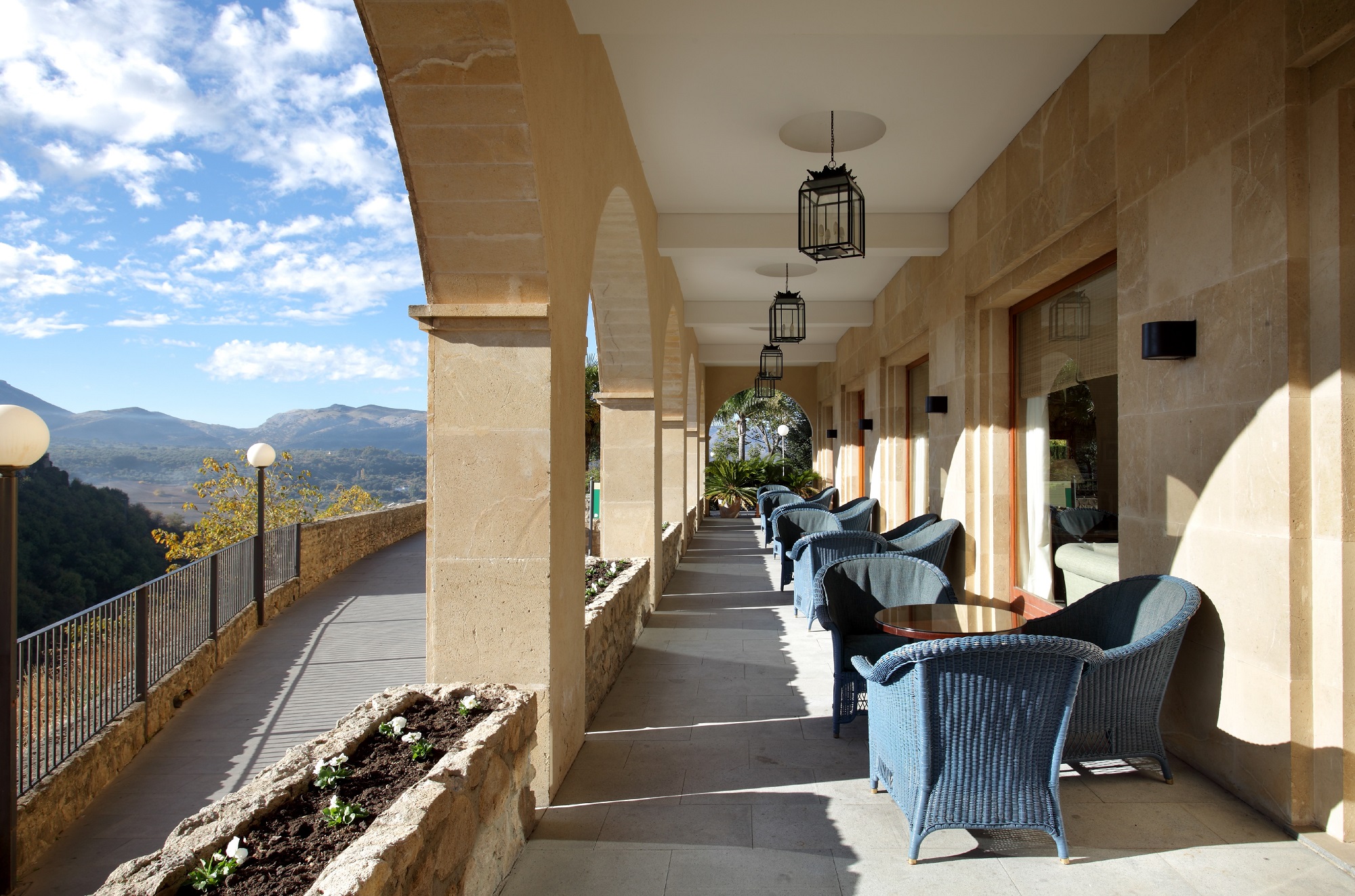 Parador De Ronda, Ronda, Spanien Afslapningsområde Med En Smuk Udsigt (1)