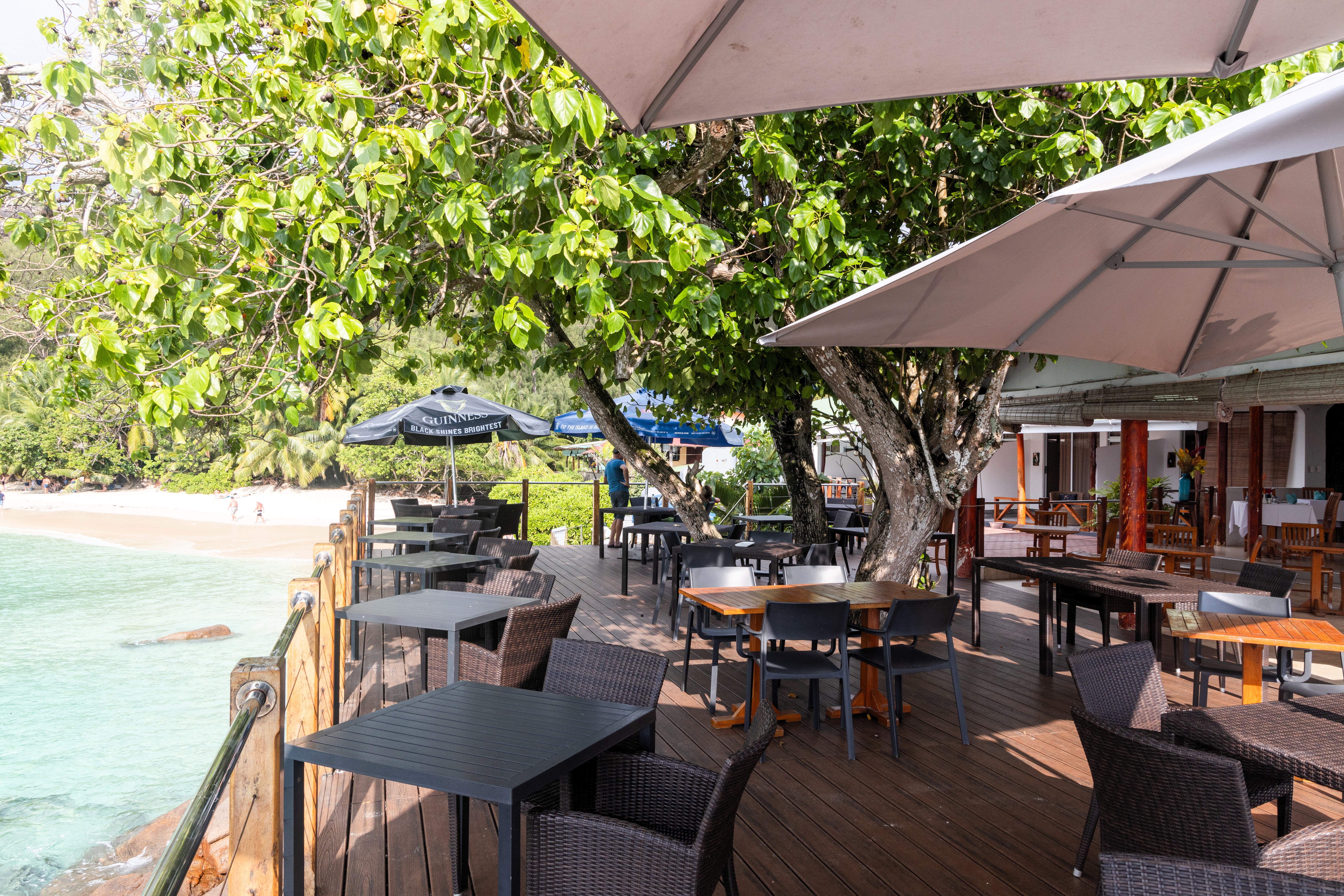 Masonstravel Ansesoleilbeachcomber Deck Restaurant Beach