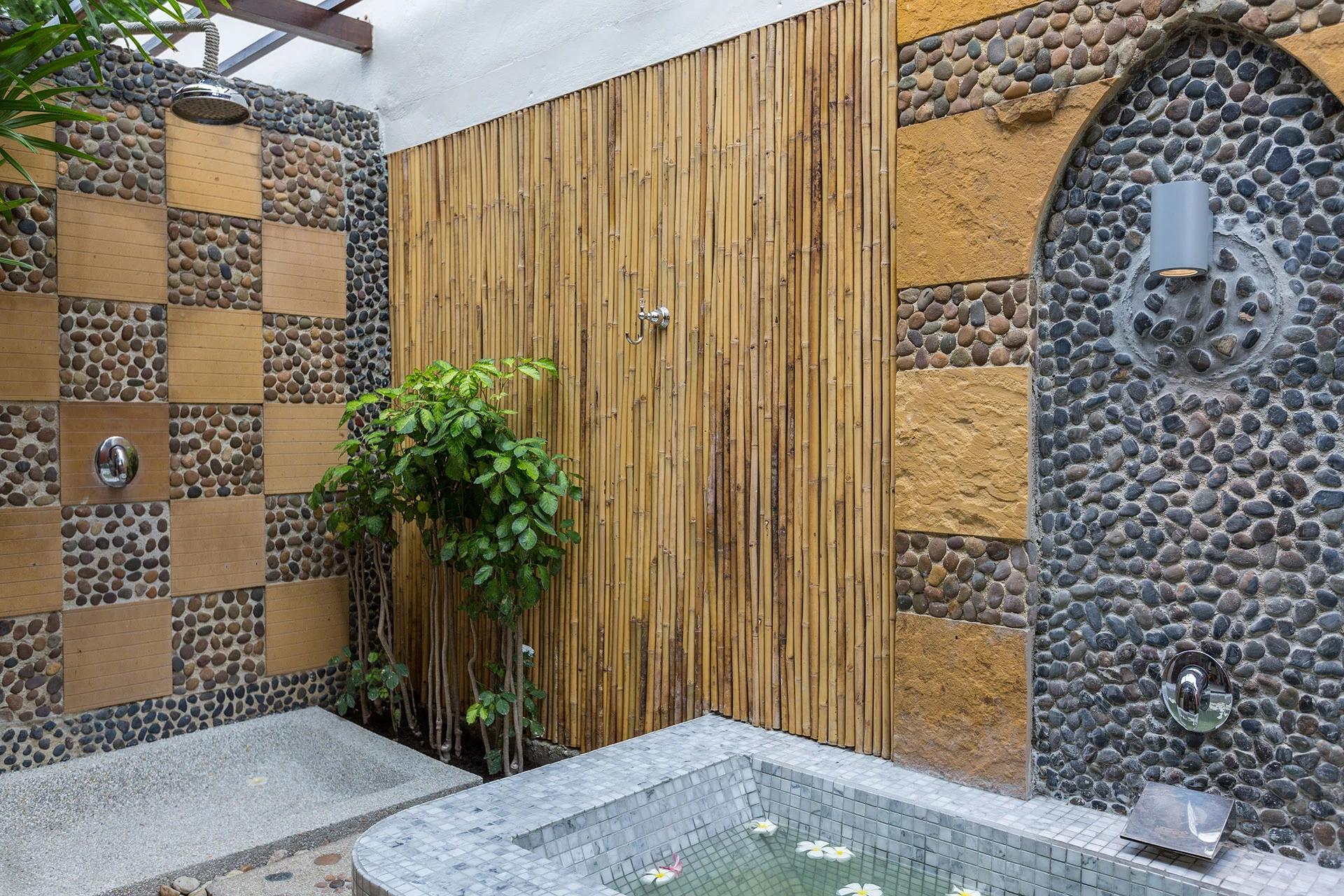 Bandarasamui Accommodation Plungepoolvilla04