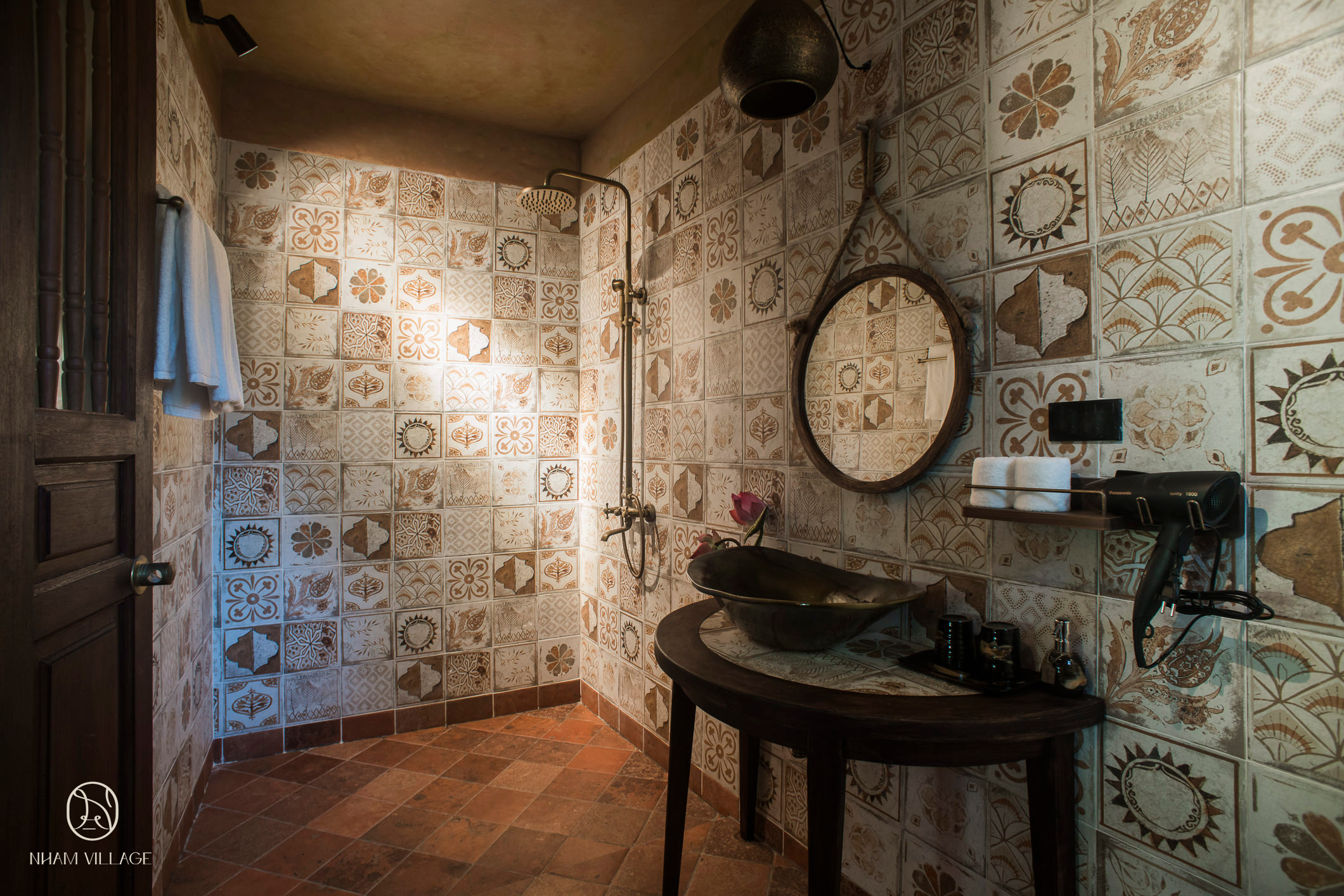 10 Thóc House Bathroom