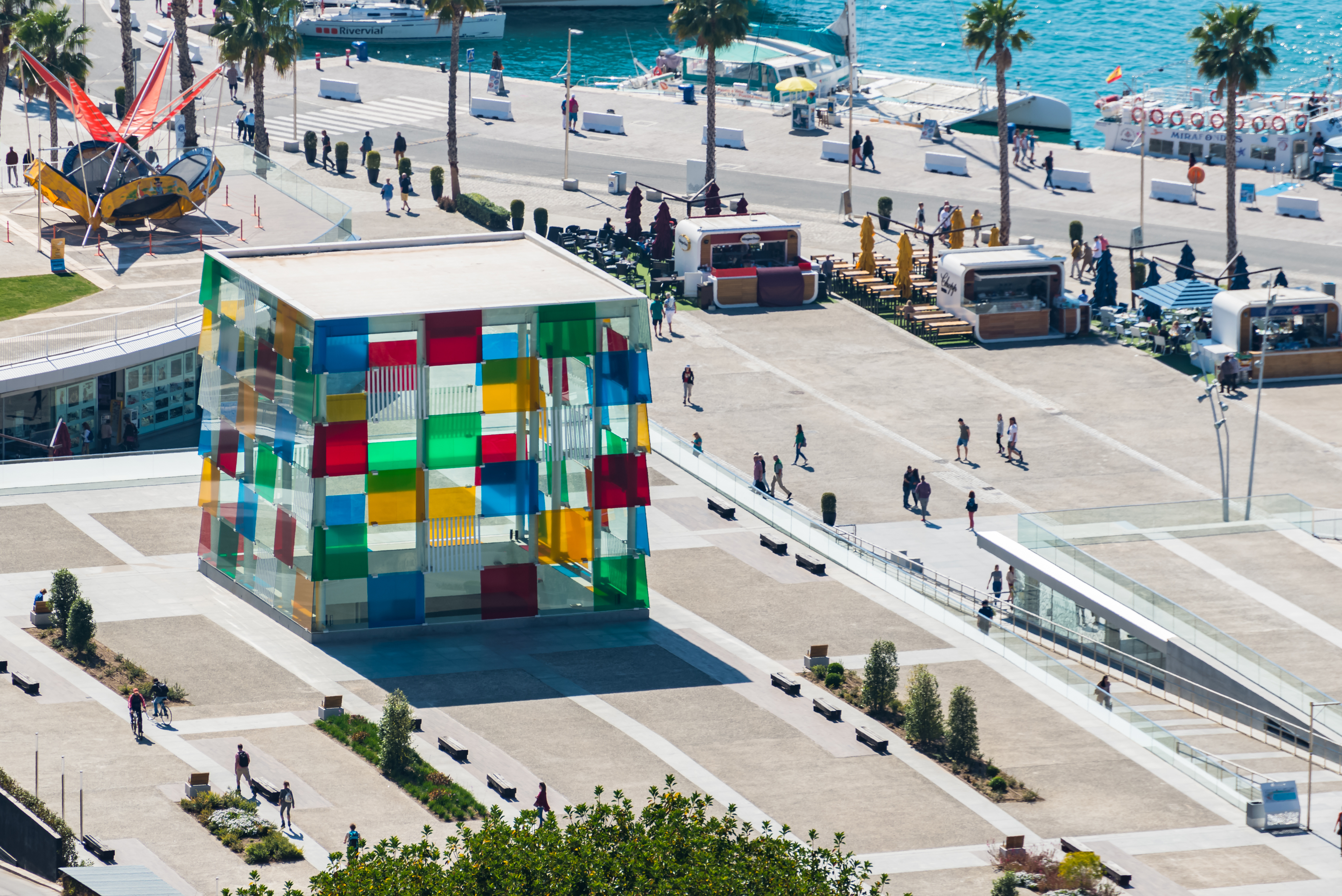 Centre Pompidou Shutterstock 392364424