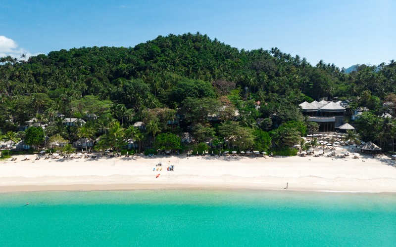 Stranden Ved Surin Beach På Ohuket I Thailand