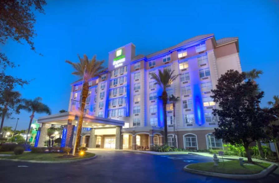 Holiday Inn Express Indgang