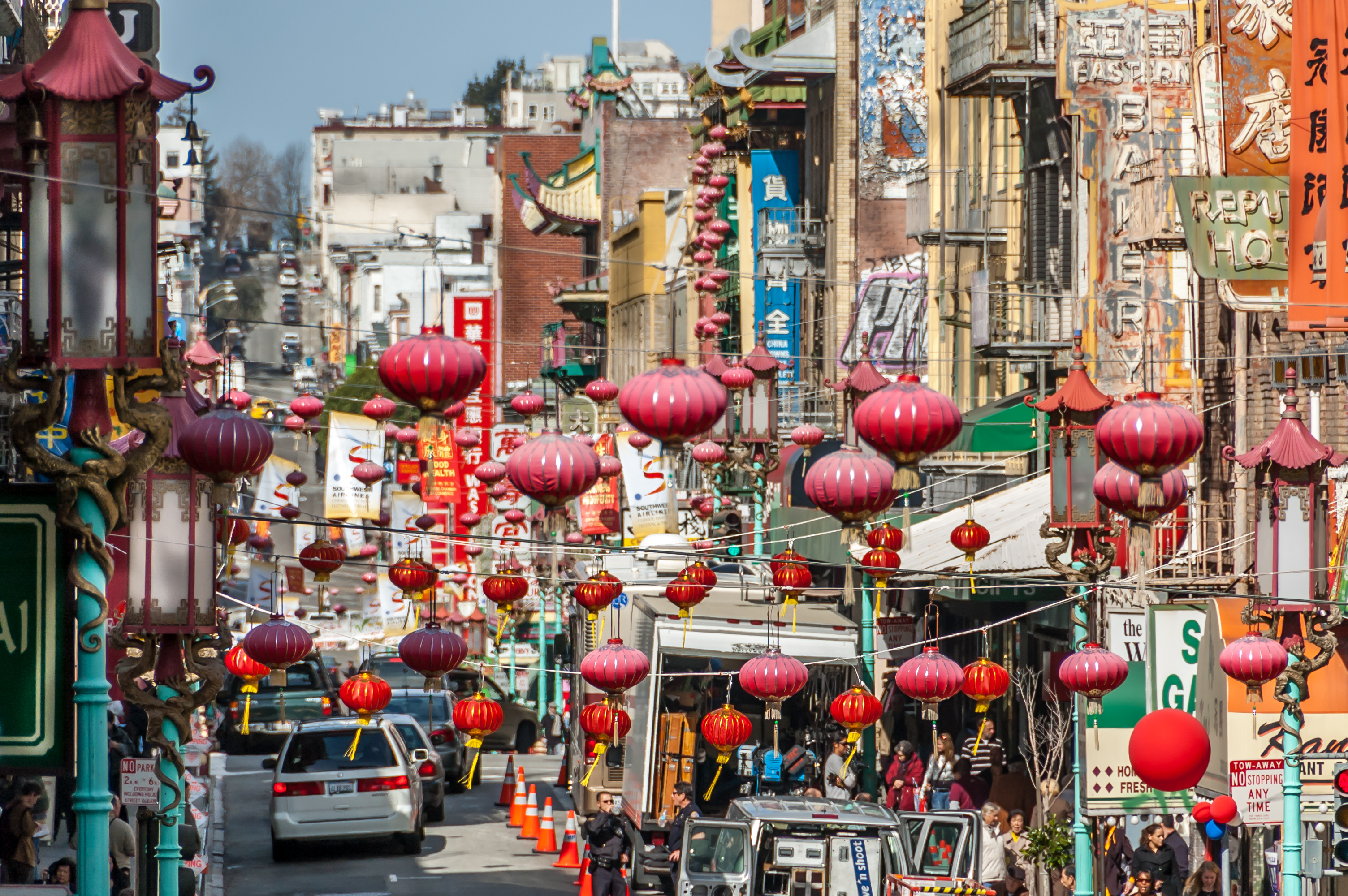 Chinatown I San Francisco Shutterstock 172140044