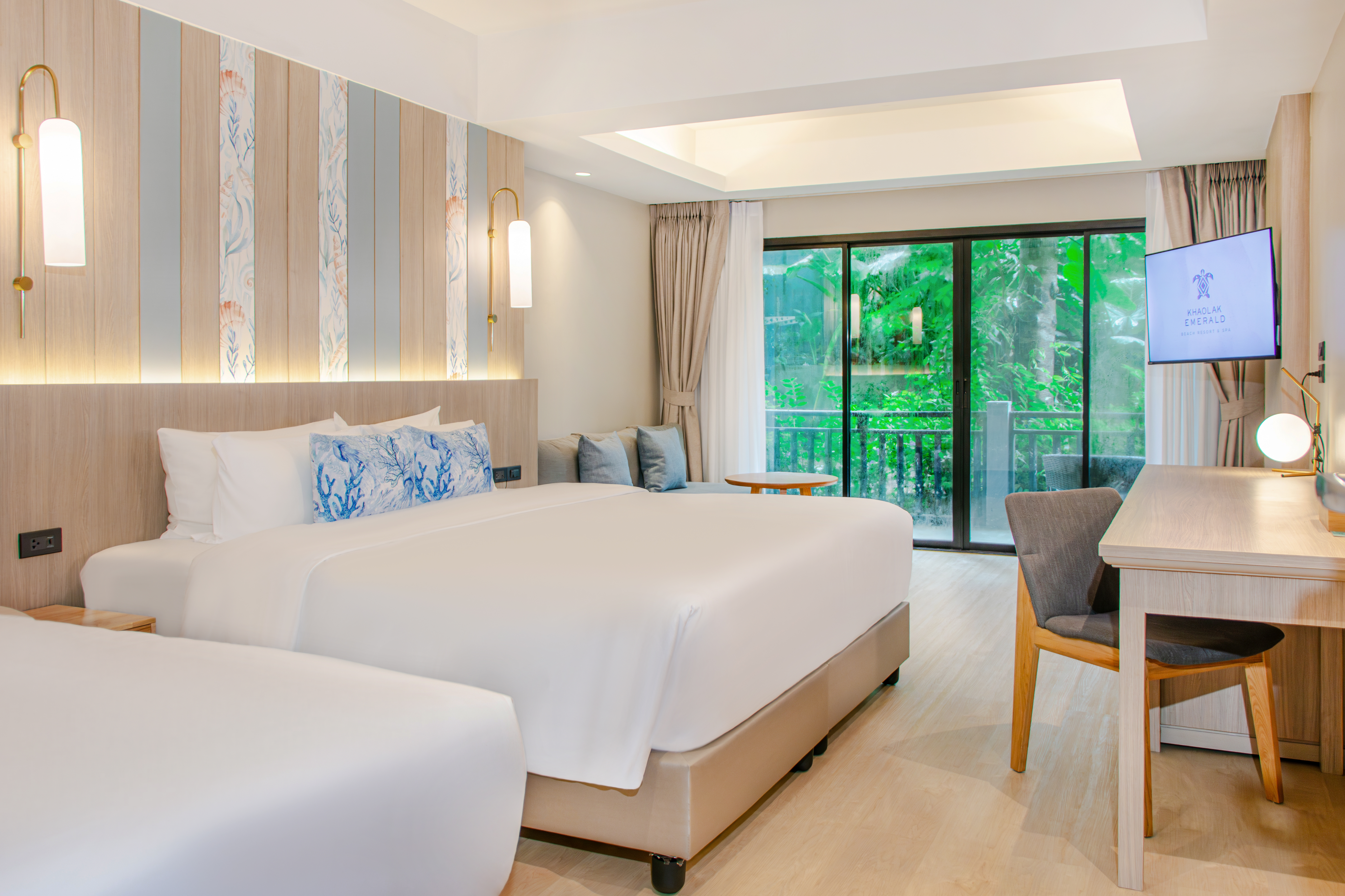 Grand Family Room (9)