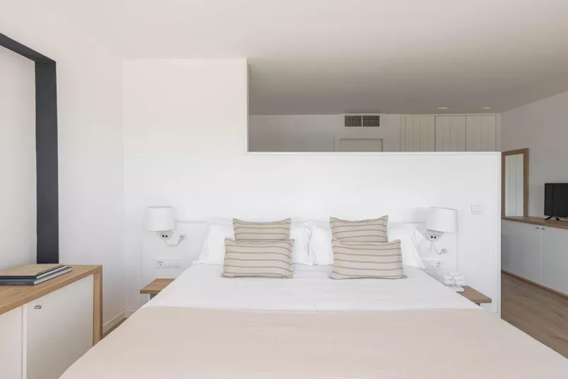 Junior Suite (6)