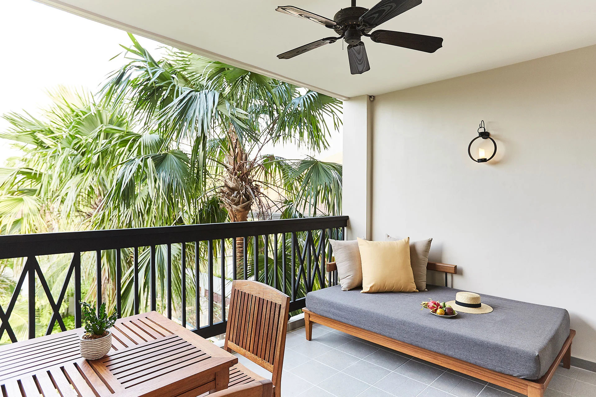 Bandarasamui Accommodation Deluxeroom07