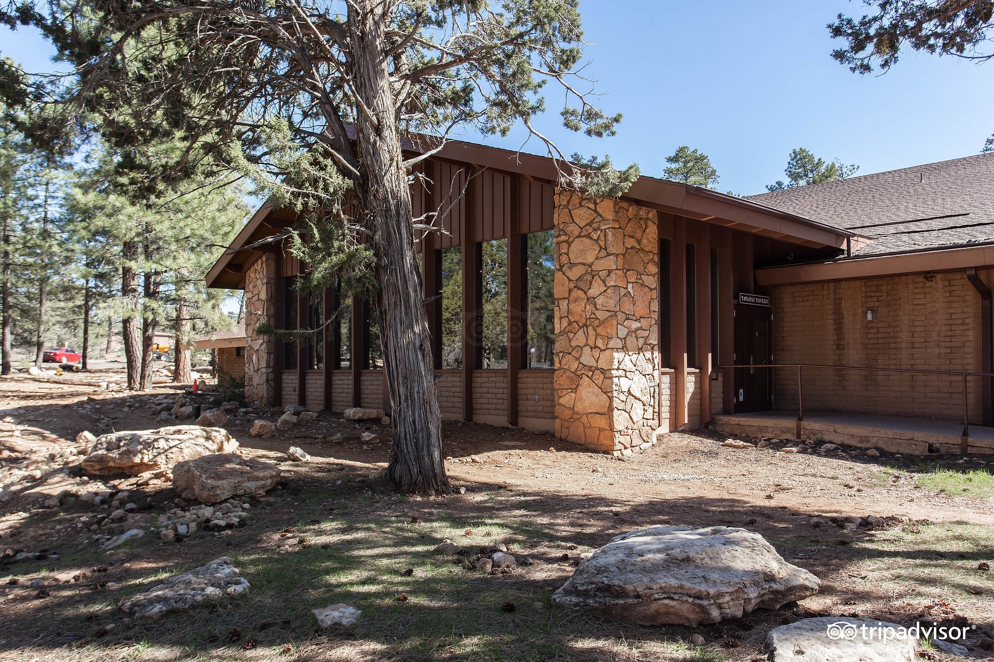 Yavapai Lodge West Facade