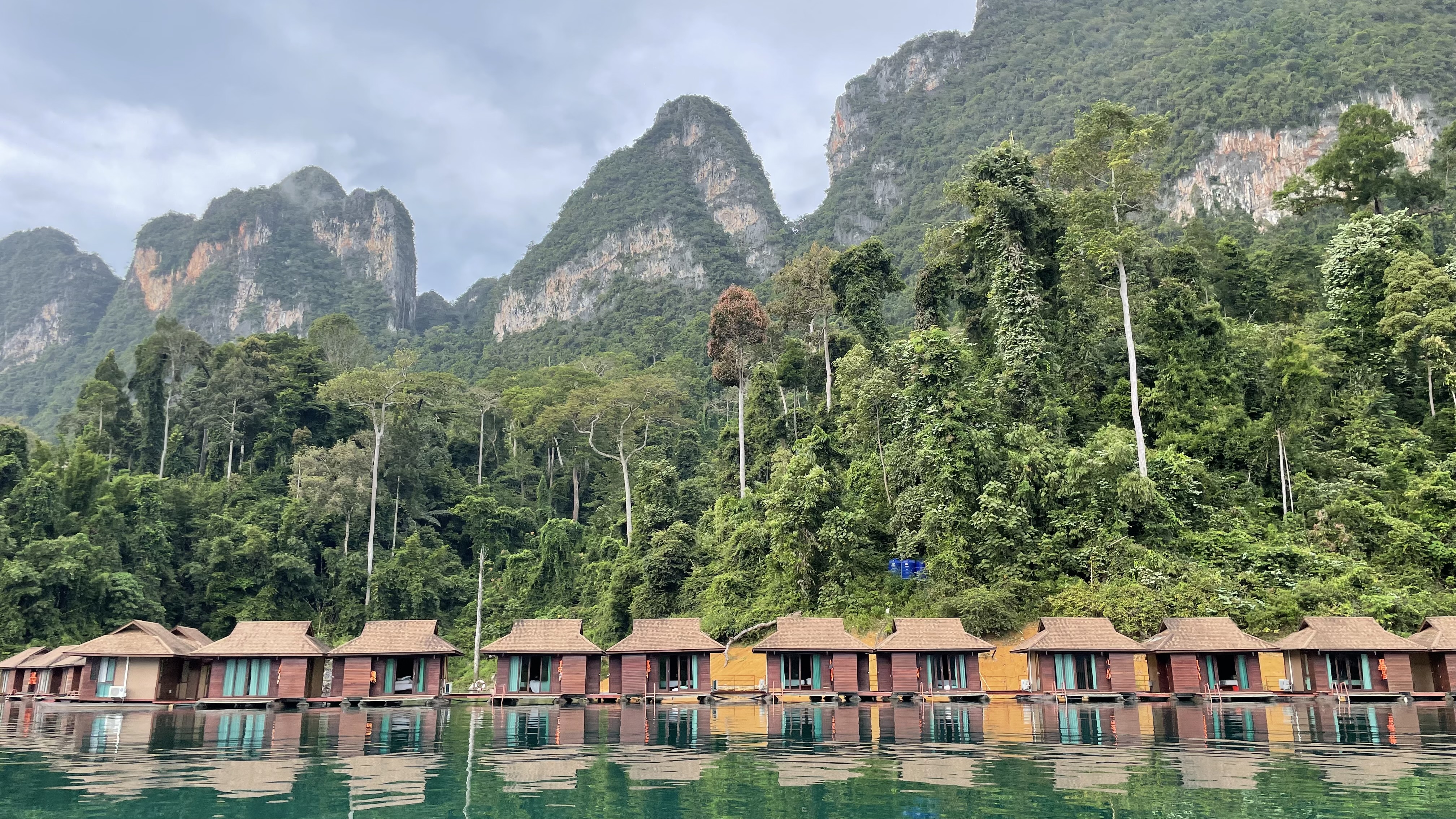 The Laguna Cheow Lan Lake JAL (26)