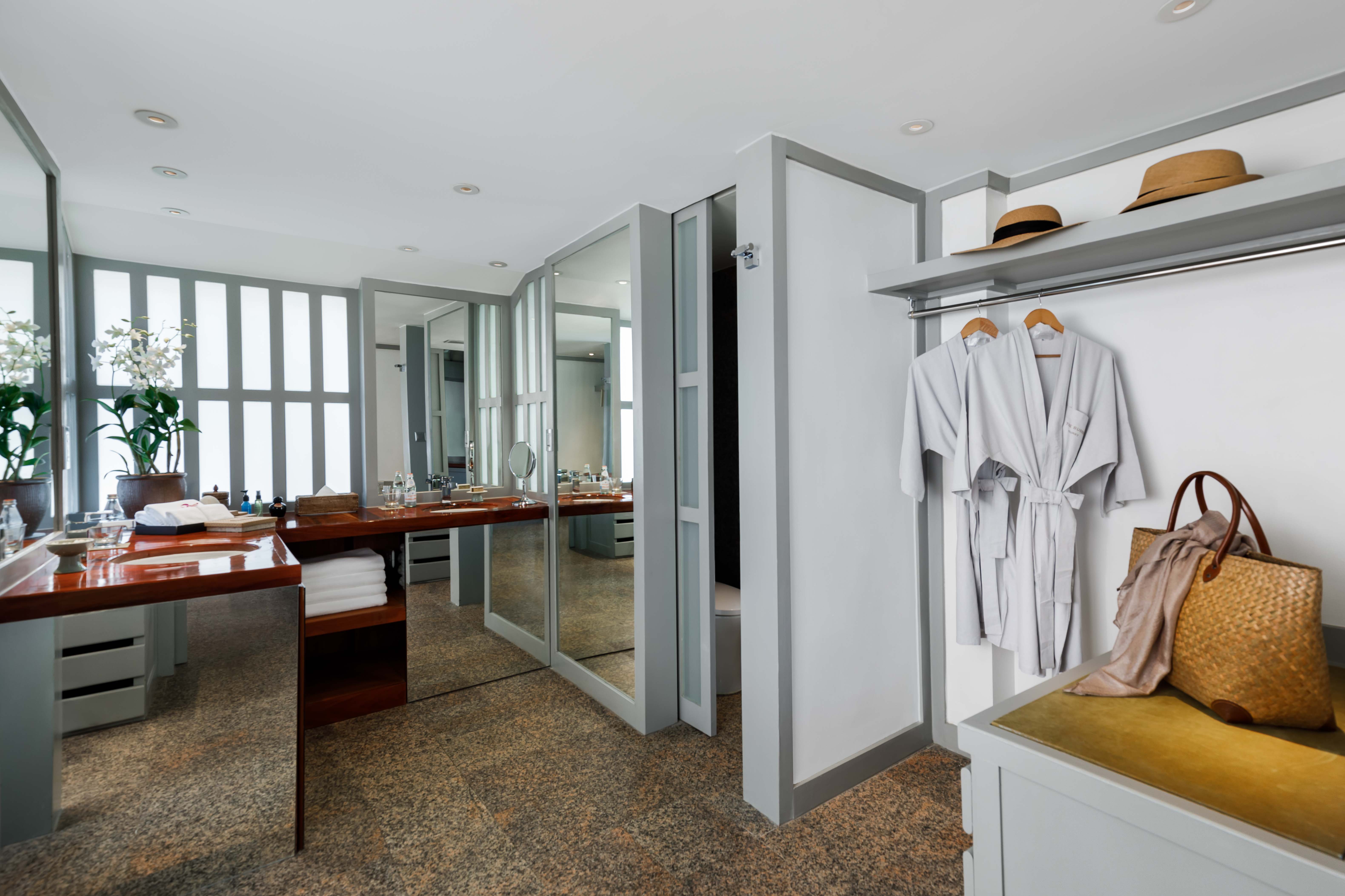 The Surin Phuket One Bedroom Deluxe Cottage 5.Jpg