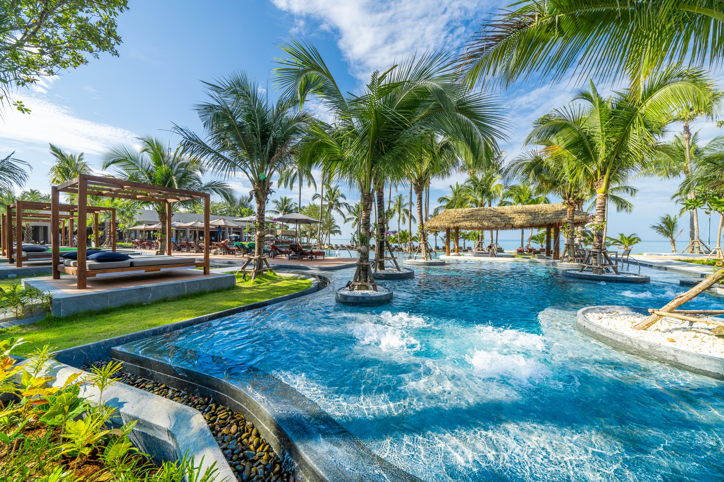 Main Pool 4