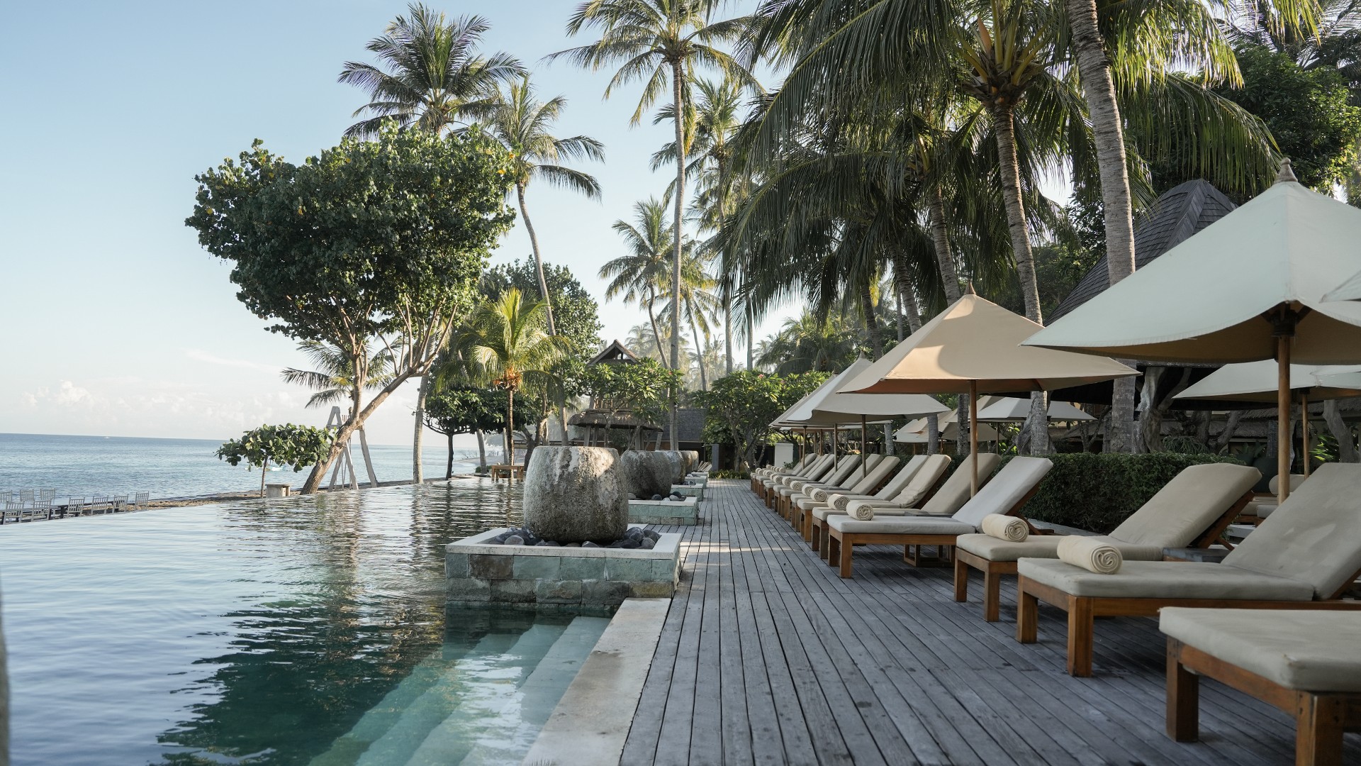 Quinci Villas Resort Main Pool Med Havudsigt