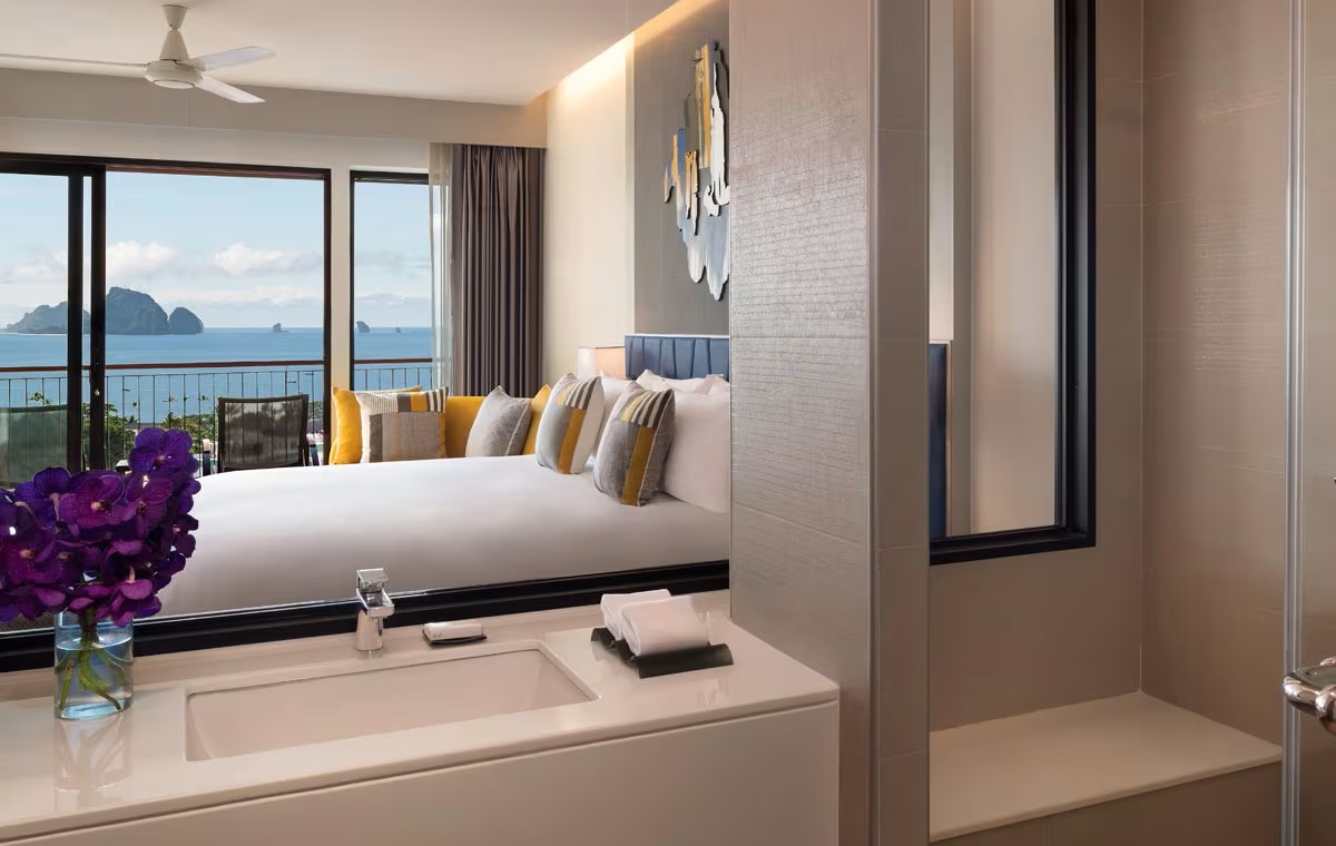 Avani Ao Nang Cliff Krabi Resort Avani Superior Sea View Room Bathroom 18 1200X76 (1)