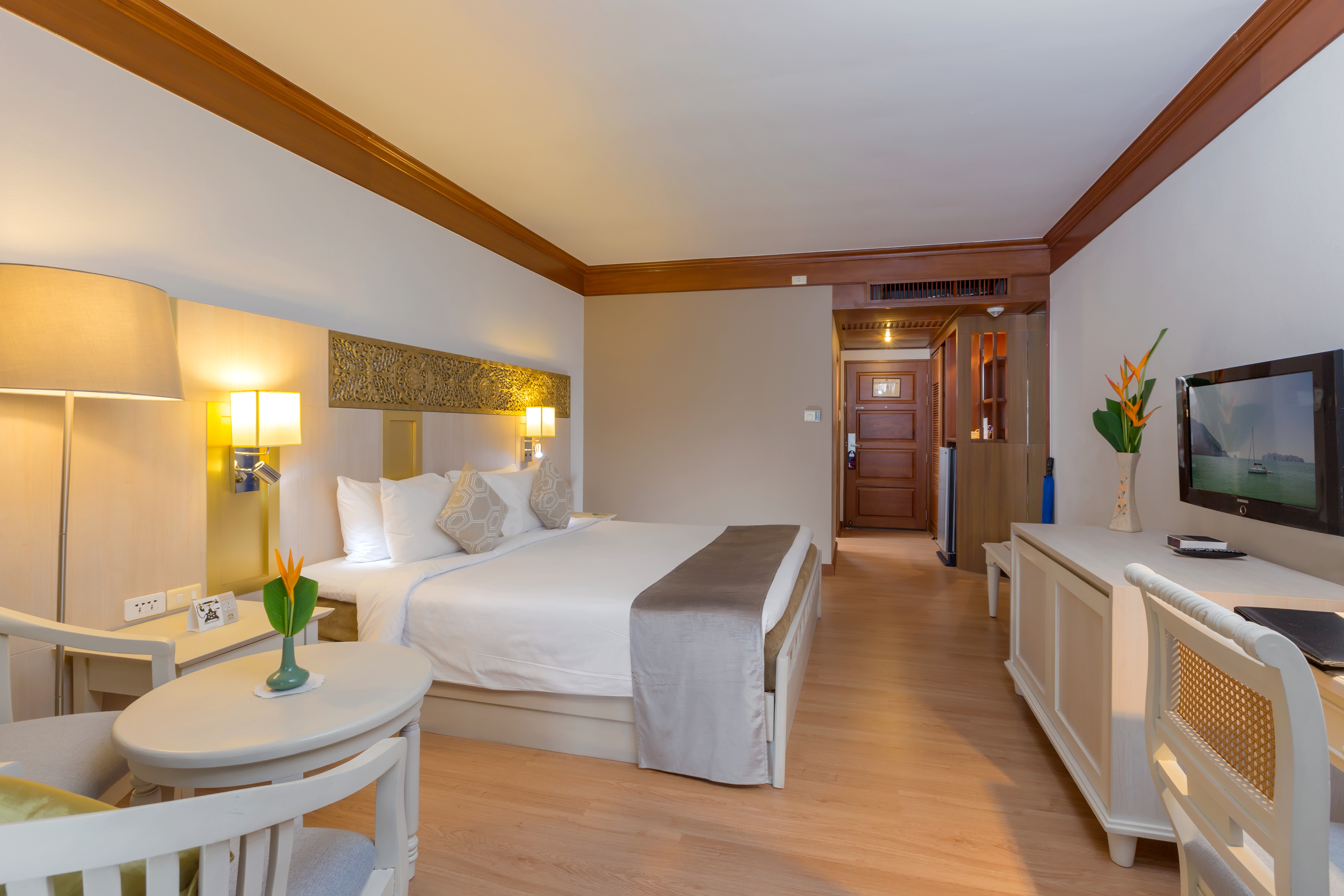 Deluxe Seafacing View (7)