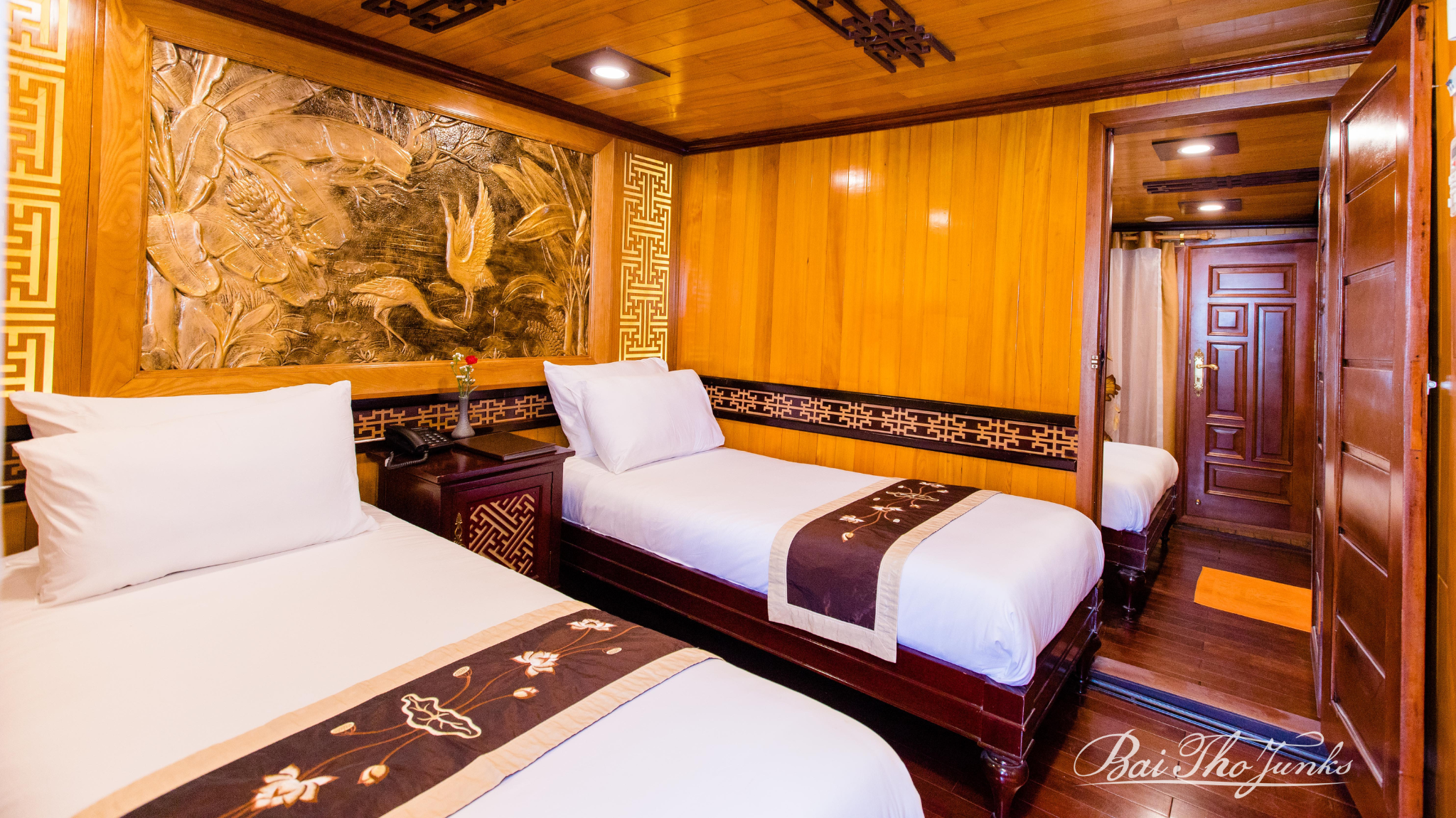 Victory Cruise Deluxe Ocean View (6)