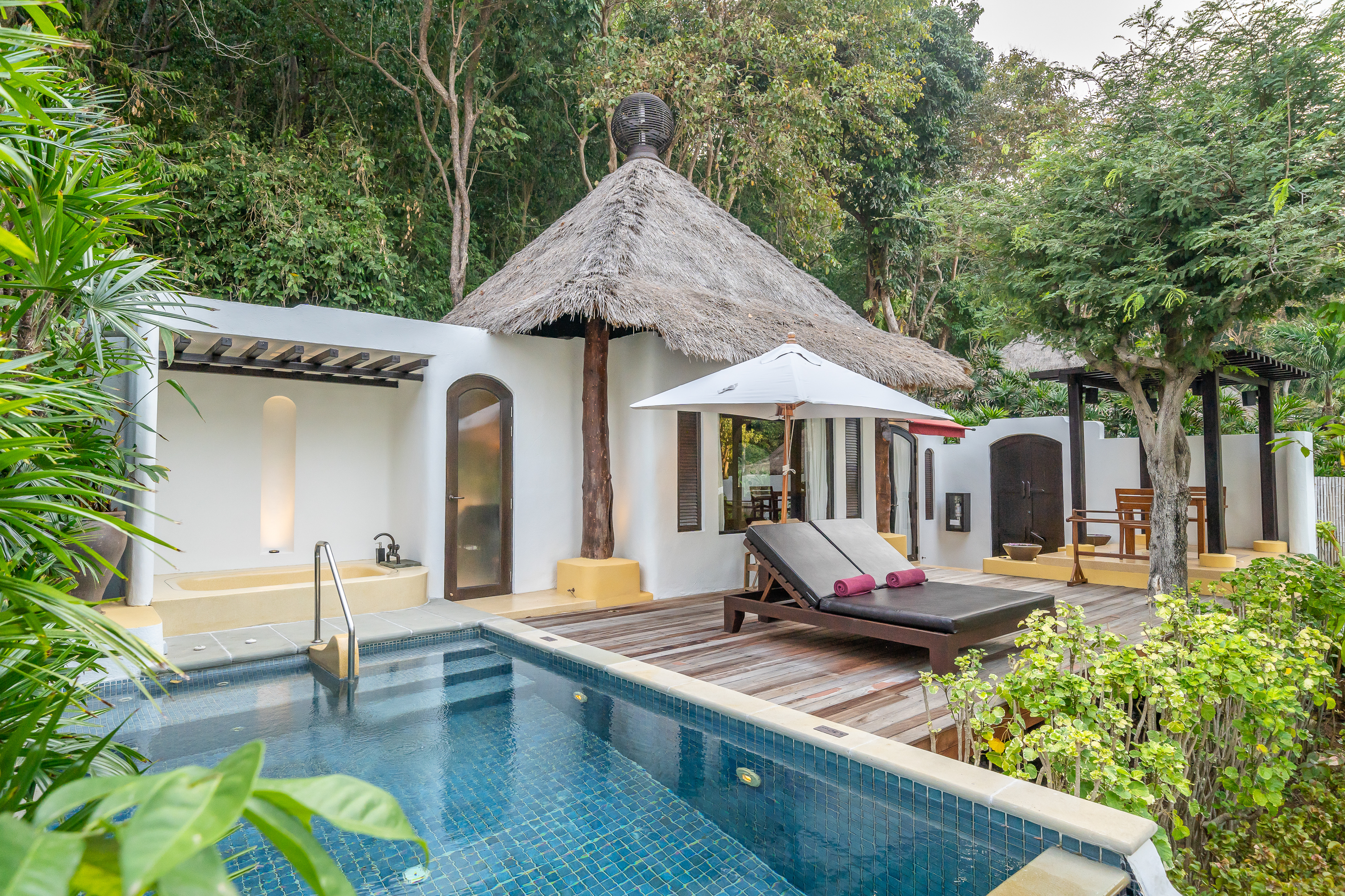 Beachfront Pool Villa 101 & 102 Pool 2