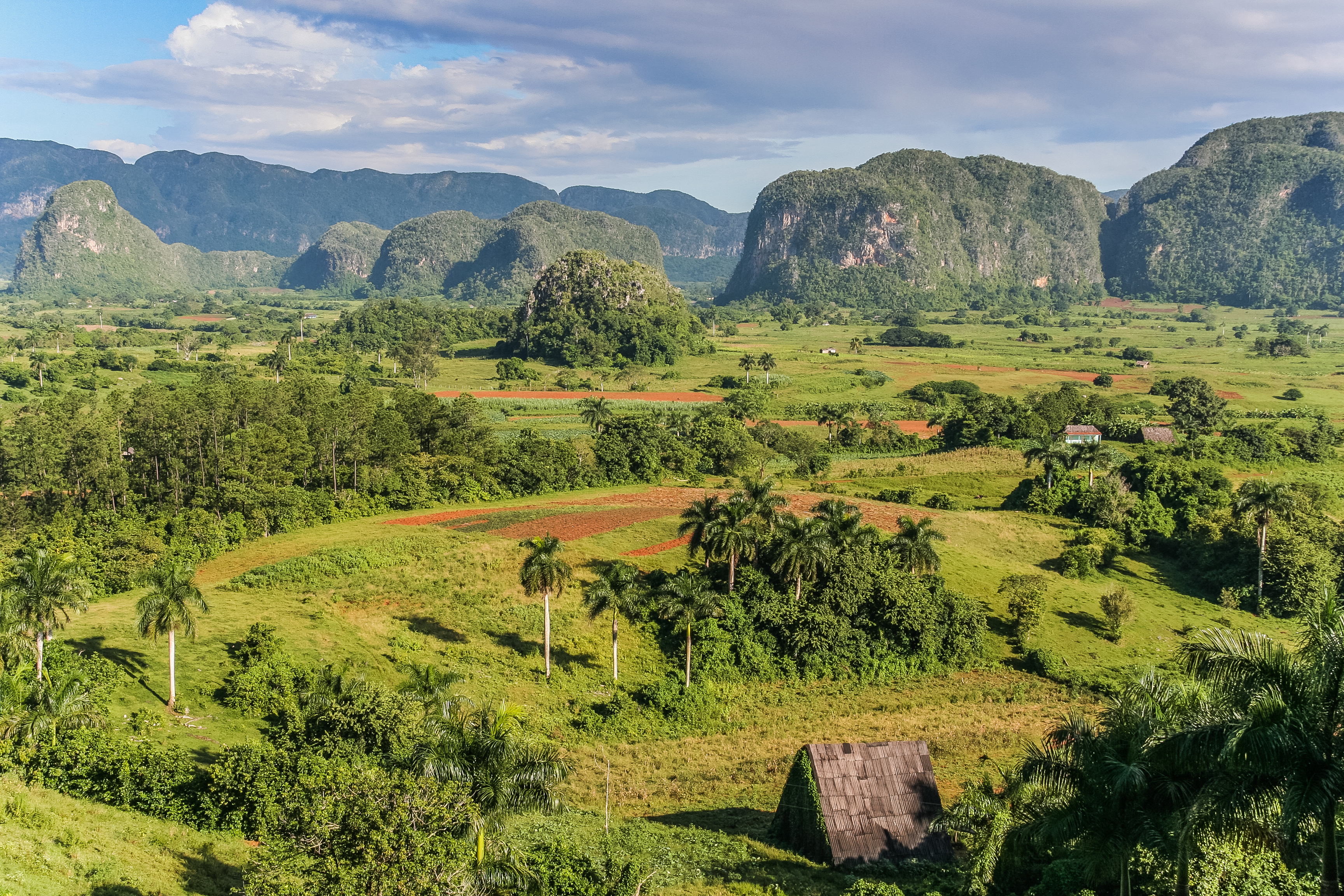 Shutterstock 129672551 View Of Valle De Vinales In The West Of Cuba.